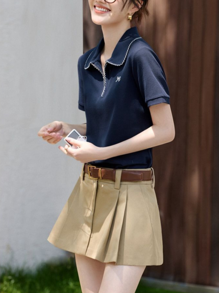 Polo Shirt Pique - เสื้อยืดโปโลผู้หญิงทรงเข้ารูป ดีไซน์สวยเก๋ ผ้าปิเก้คอตตอน แต่งสีบล็อก ปักลาย แขนสั้น