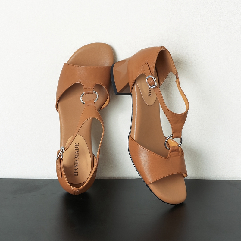 รองเท้าส้นสูงแบบเปิดนิ้วเท้าหน - Casual Sandal Leather บทวิจารณ์และราคา