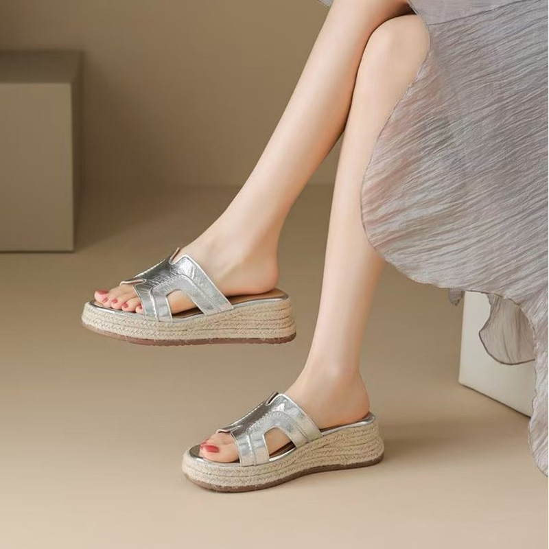 รองเท้าส้นเตารีดแบบสวมสำหรับผู - Espadrille Slip On บทวิจารณ์และราคา